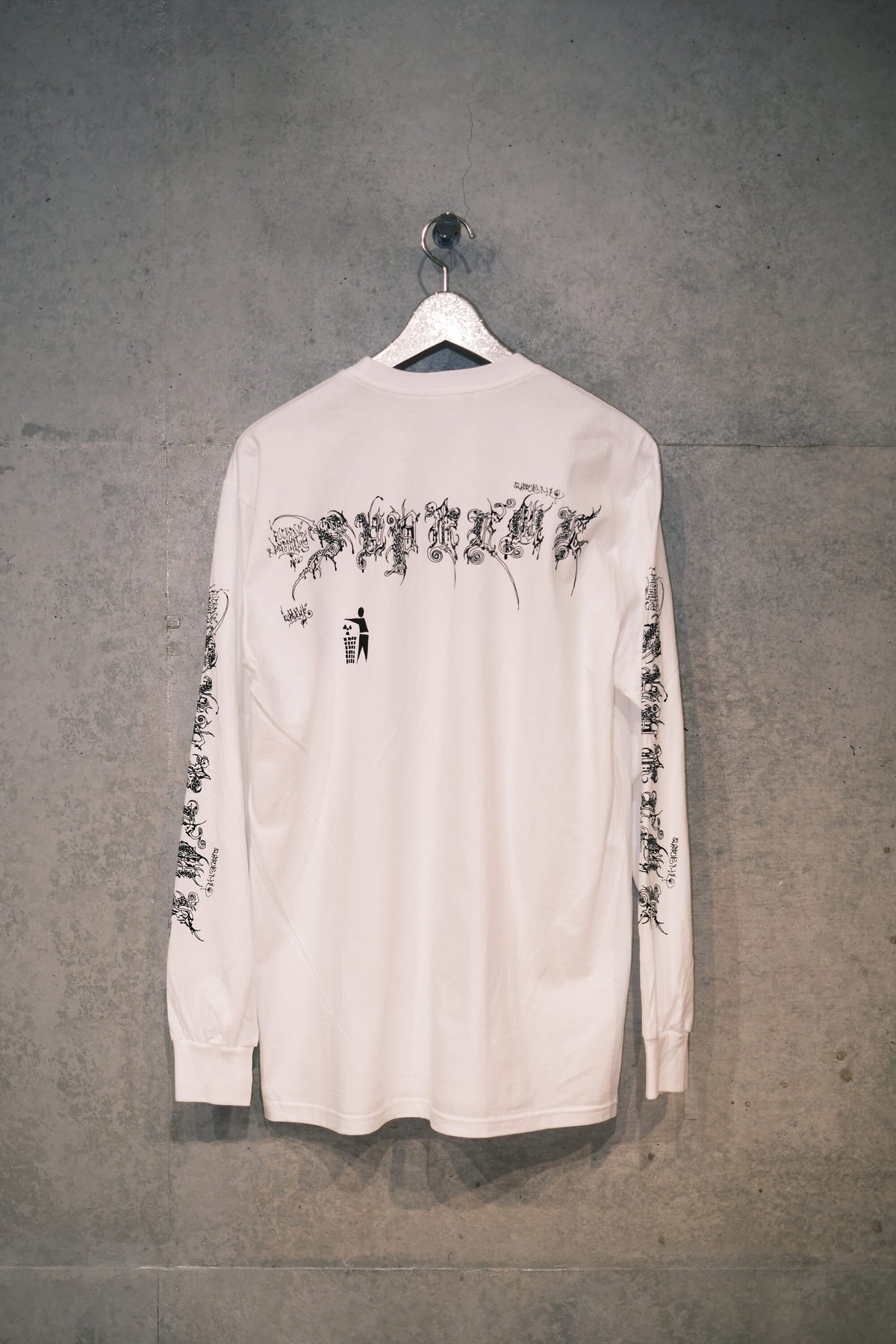 Supreme Graphic Print L/S Tee - White