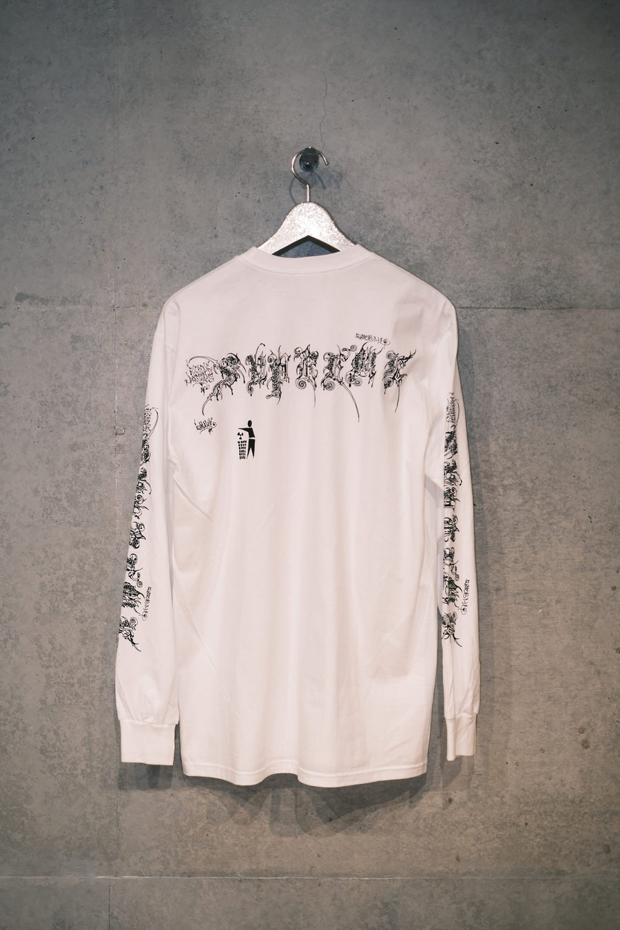 Supreme Graphic Print L/S Tee - White