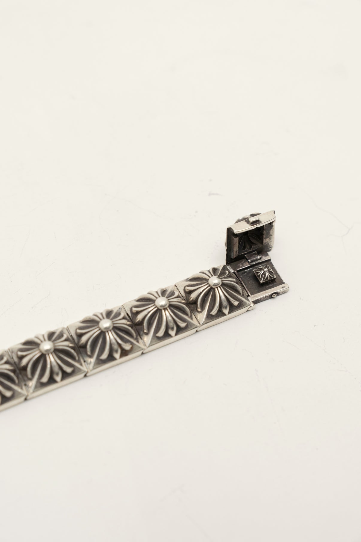 Chrome Hearts Cross Ball Bracelet SV925