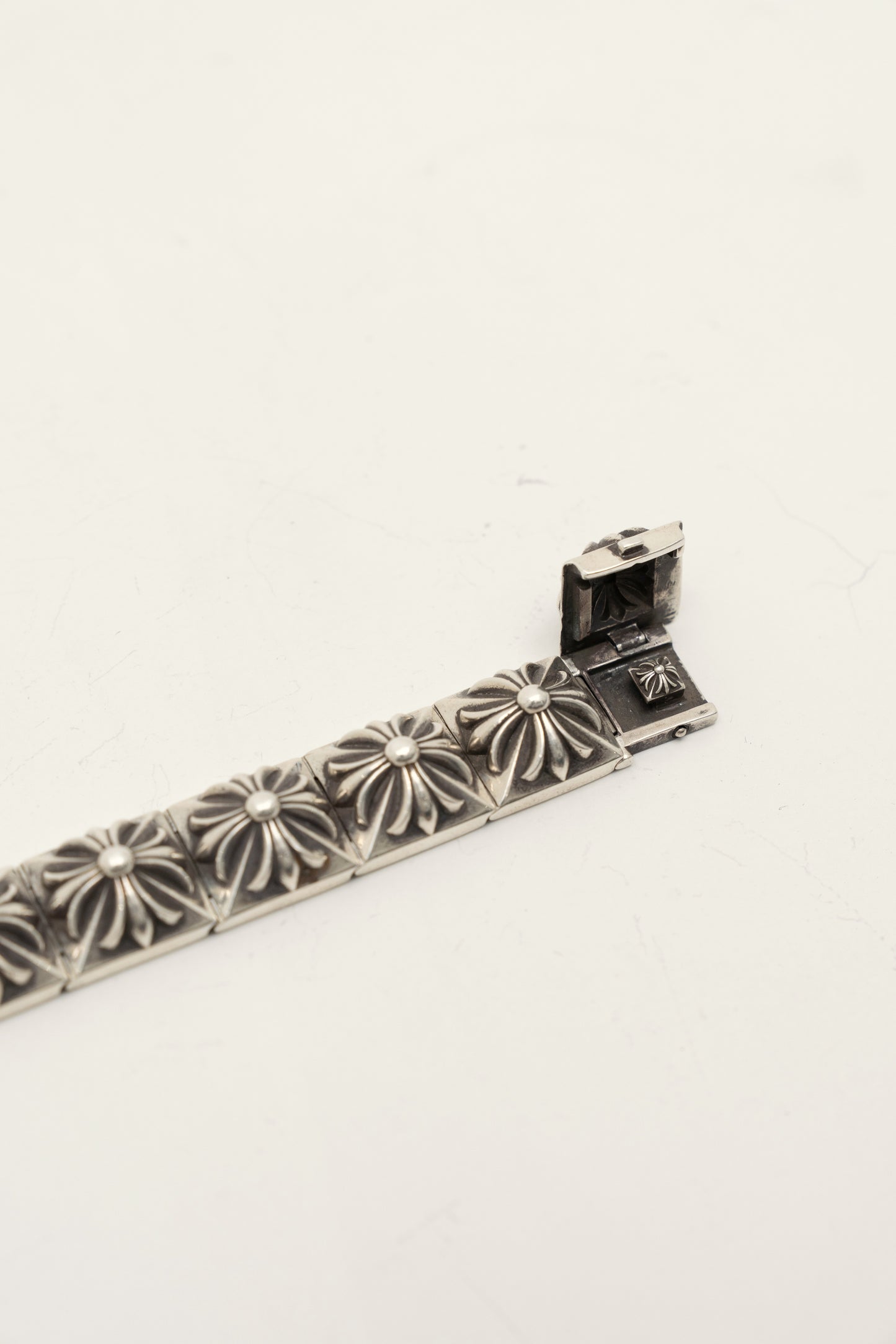 Chrome Hearts Cross Ball Bracelet SV925